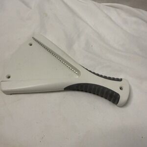Pampered Chef Pampered Chef Jar Opener Hand Held or Under Counter Mount